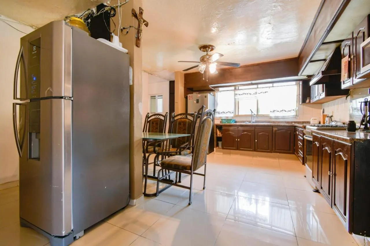 גואדלחארה Hostal Vitta